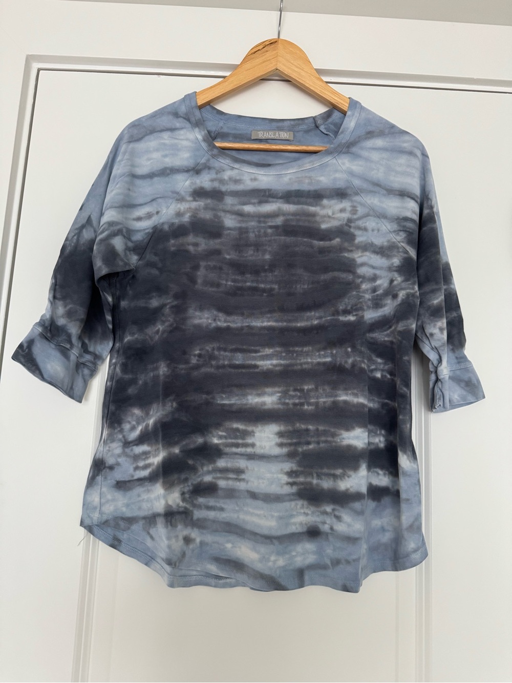 Translation Blue-Gray Tie-Dye 3/4 Sleeve Tee